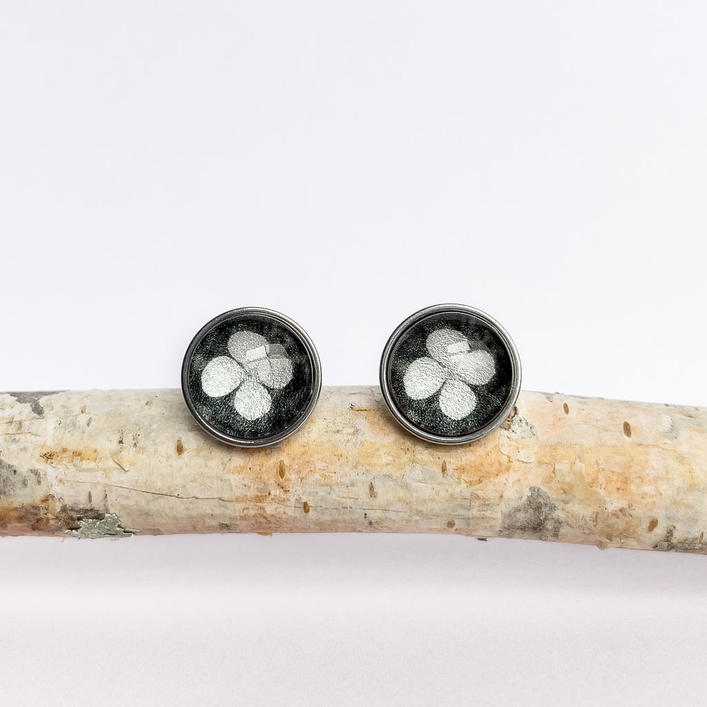 Tasmanian Leatherwood Flower Stud Earrings - Myrtle & Me Jewellery